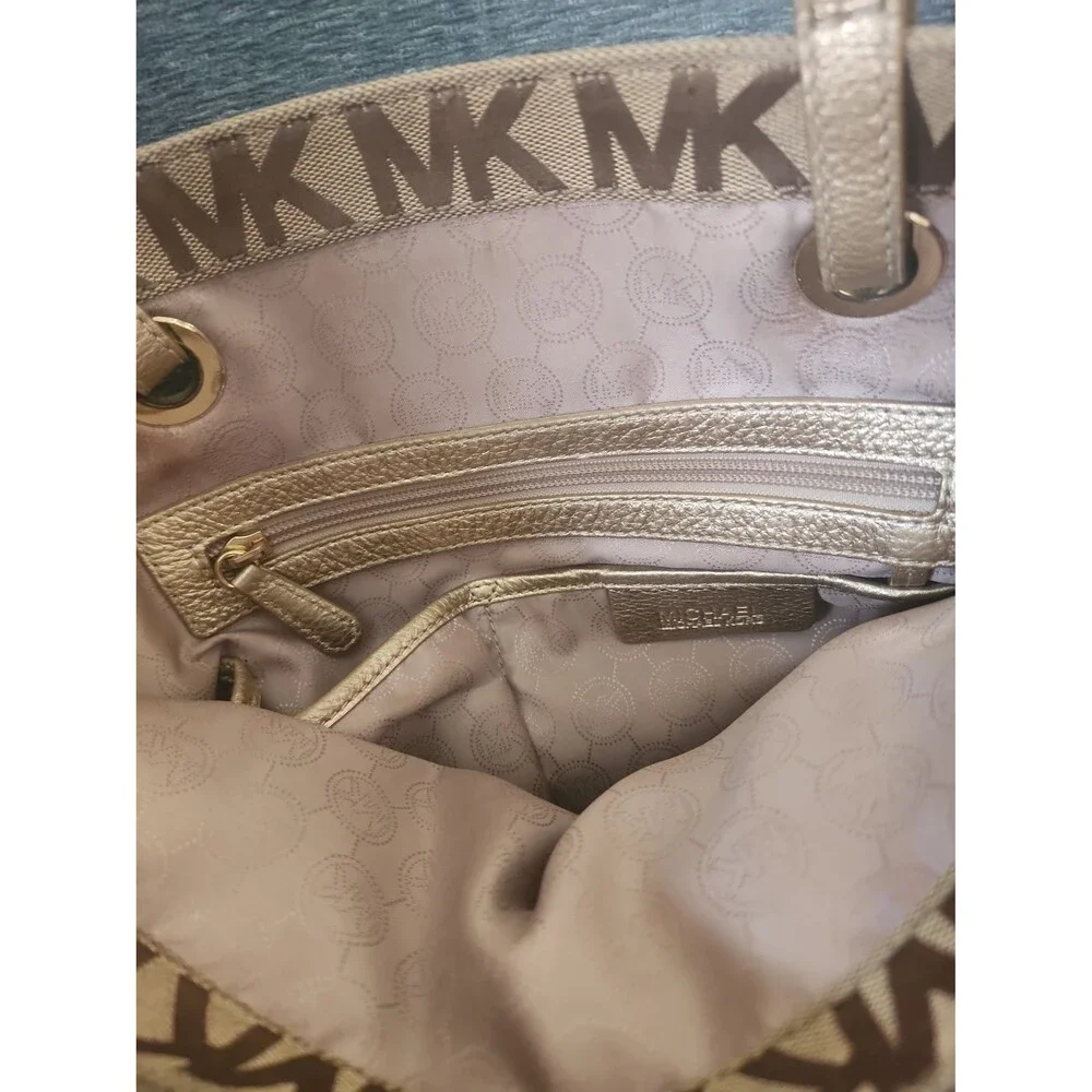 Michael Kors Jet Set Tote Brown Signature Print w/ Gold Leather Straps & Accents - Picture 7 of 11